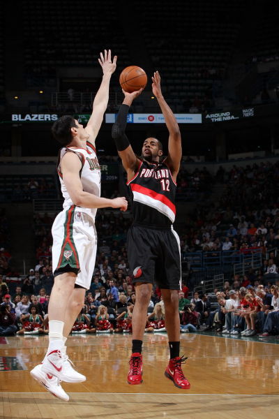 通过希尔德 通过希尔德